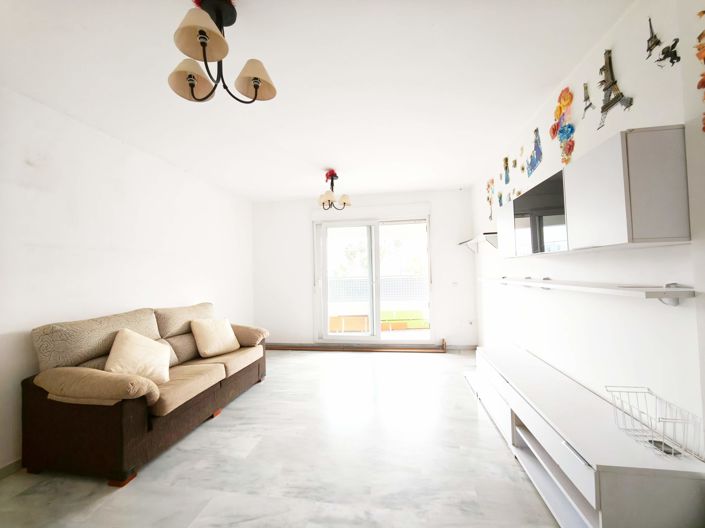 Image No.2-3 Bed Flat for sale