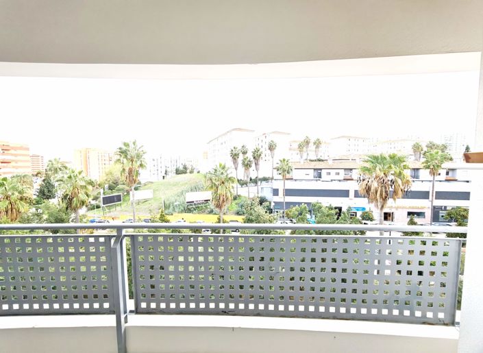 Image No.3-3 Bed Flat for sale