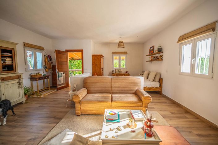 Image No.28-Maison de campagne de 2 chambres à vendre à San Roque