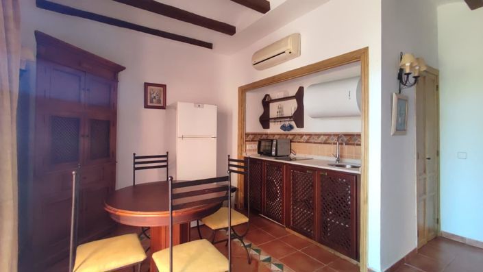 Image No.4-2 Bed Apartment for sale