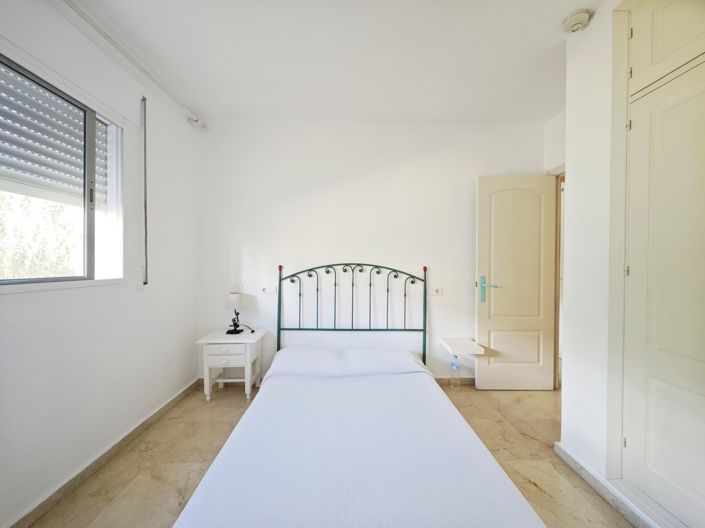 Image No.16-2 Bed Apartment for sale