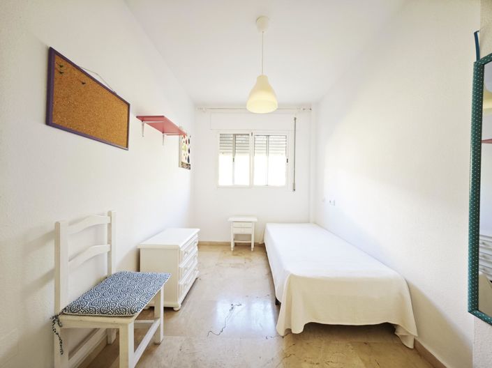 Image No.17-2 Bed Apartment for sale