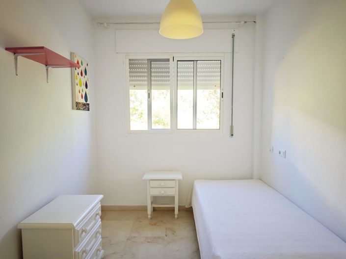 Image No.18-2 Bed Apartment for sale