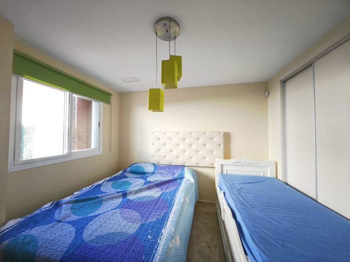 Image No.19-3 Bed Property for sale