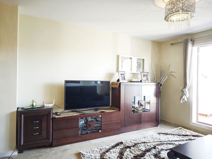 Image No.8-3 Bed Property for sale