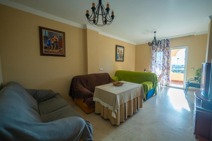 Image No.11-2 Bed Flat for sale