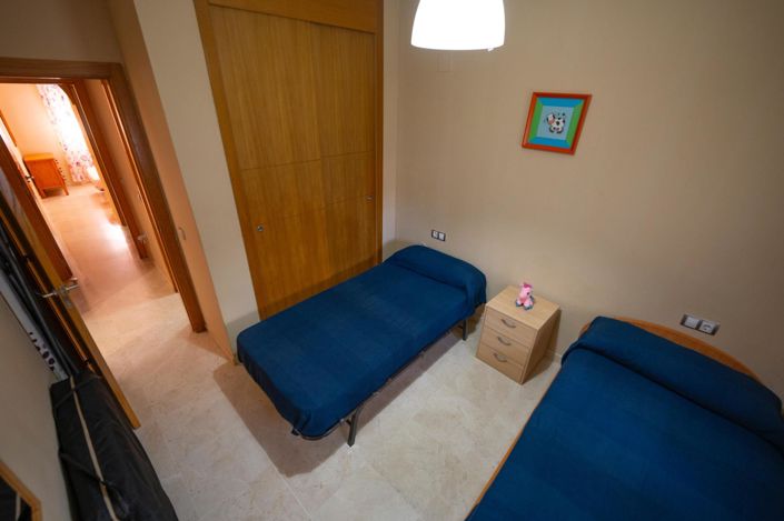 Image No.15-2 Bed Flat for sale