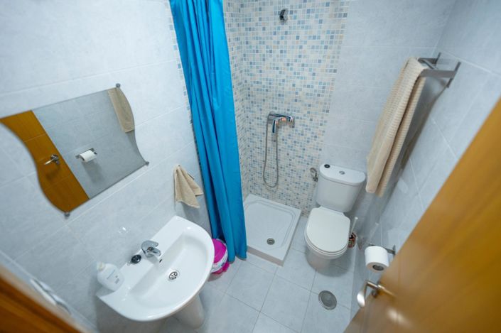 Image No.16-2 Bed Flat for sale