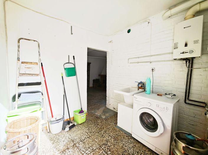 Image No.20-3 Bed House for sale