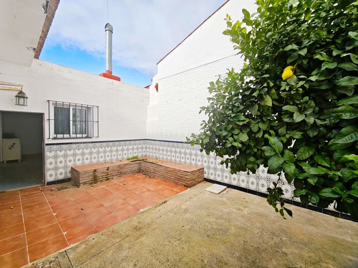 Image No.3-3 Bed House for sale