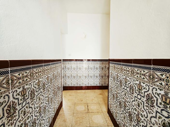 Image No.4-3 Bed House for sale