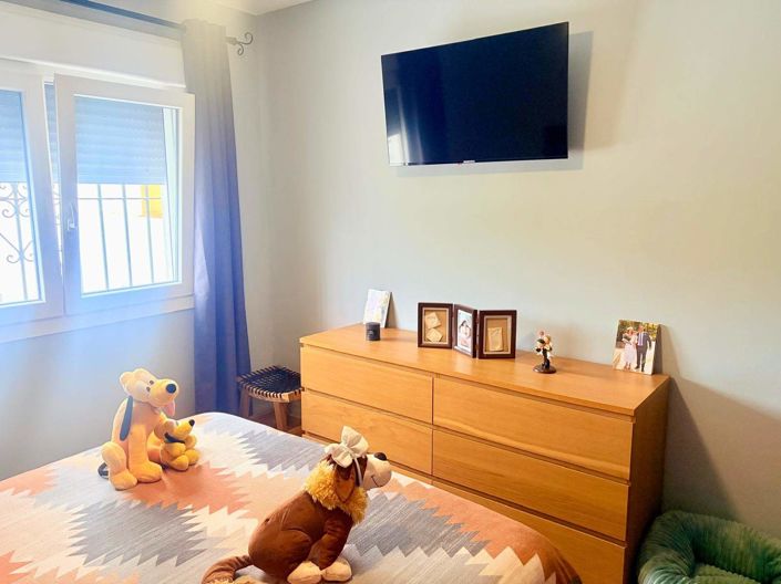 Image No.23-5 Bed House for sale