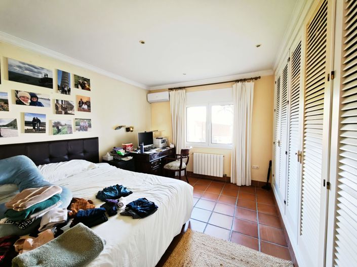 Image No.18-4 Bed Villa for sale