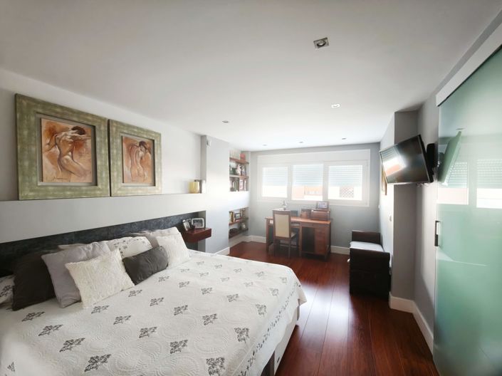 Image No.18-4 Bed Semi-Detached for sale