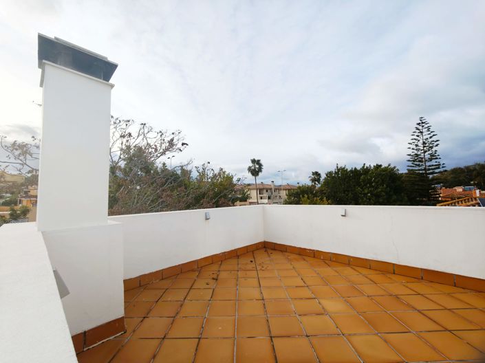 Image No.35-4 Bed Semi-Detached for sale