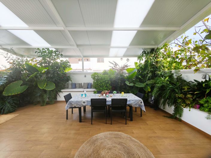 Image No.9-4 Bed Semi-Detached for sale