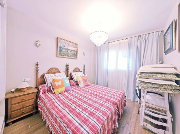 Image No.15-2 Bed Apartment for sale