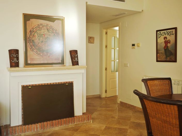 Image No.12-2 Bed Apartment for sale