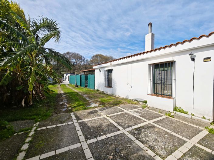 Image No.4-Maison de campagne de 3 chambres à vendre à Los Barrios