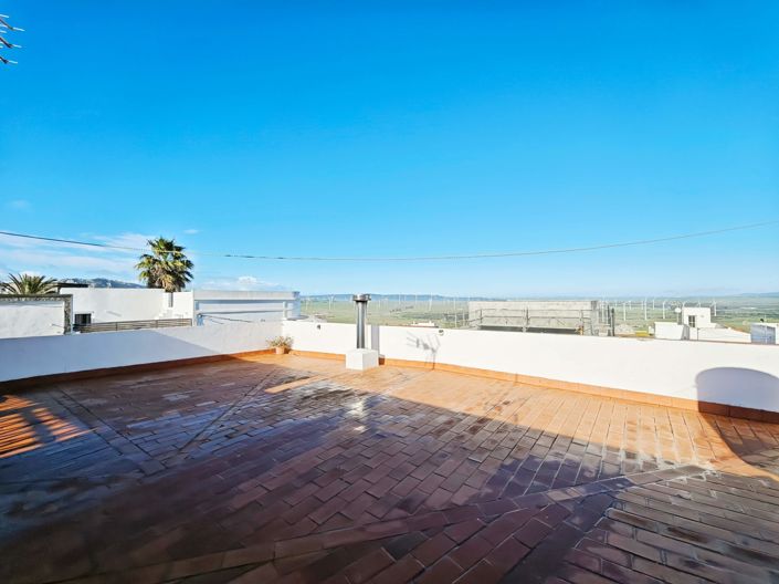 Image No.23-3 Bed House for sale