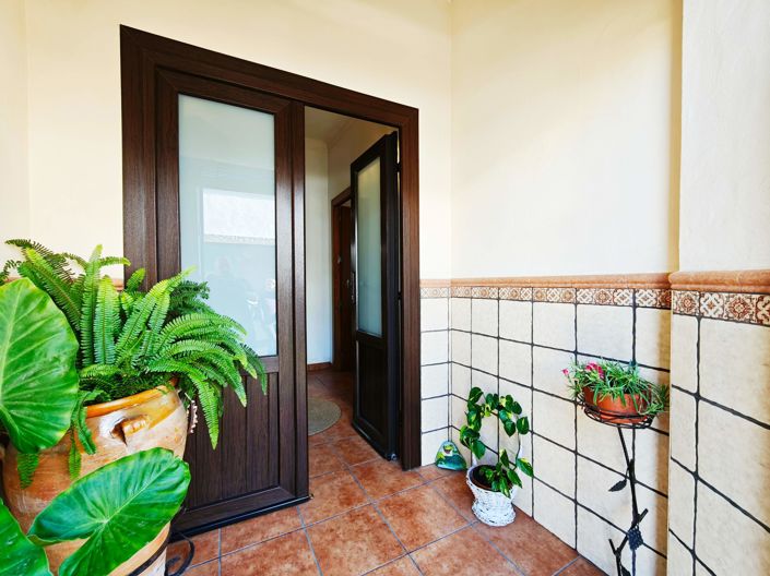 Image No.3-3 Bed House for sale