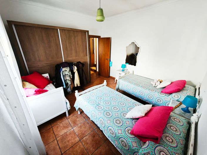 Image No.7-3 Bed House for sale