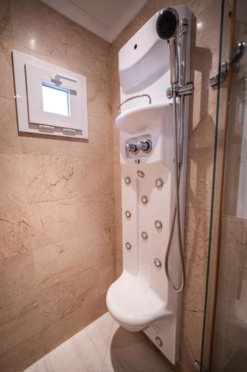 Image No.25-5 Bed House for sale