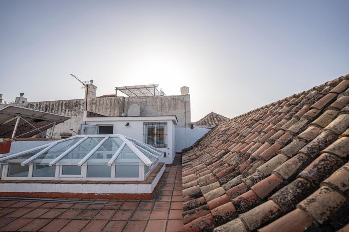 Image No.31-5 Bed House for sale