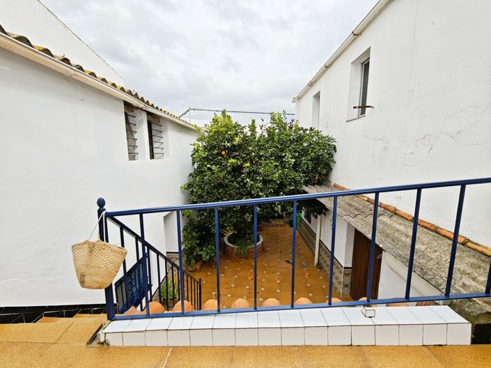 Image No.12-Maison de 5 chambres à vendre à Cadix