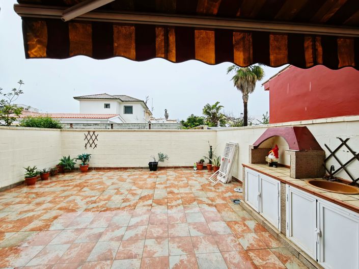 Image No.23-4 Bed Property for sale