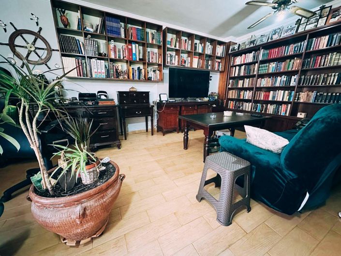 Image No.6-3 Bed Flat for sale