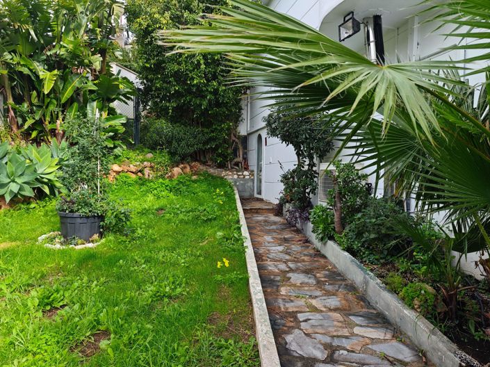 Image No.18-3 Bed Villa for sale