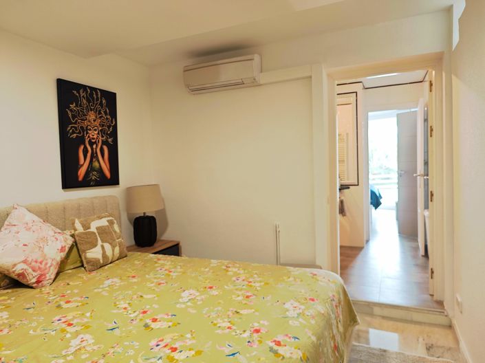 Image No.23-3 Bed Villa for sale