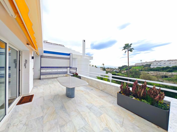 Image No.6-3 Bed Villa for sale