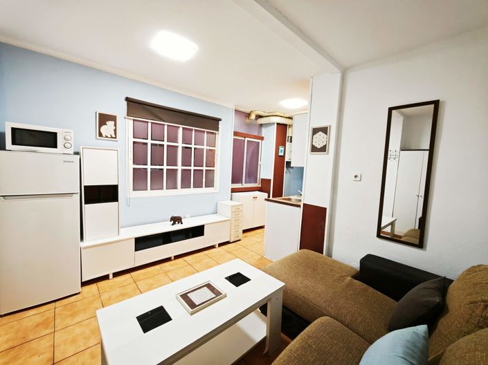 Image No.12-3 Bed Flat for sale