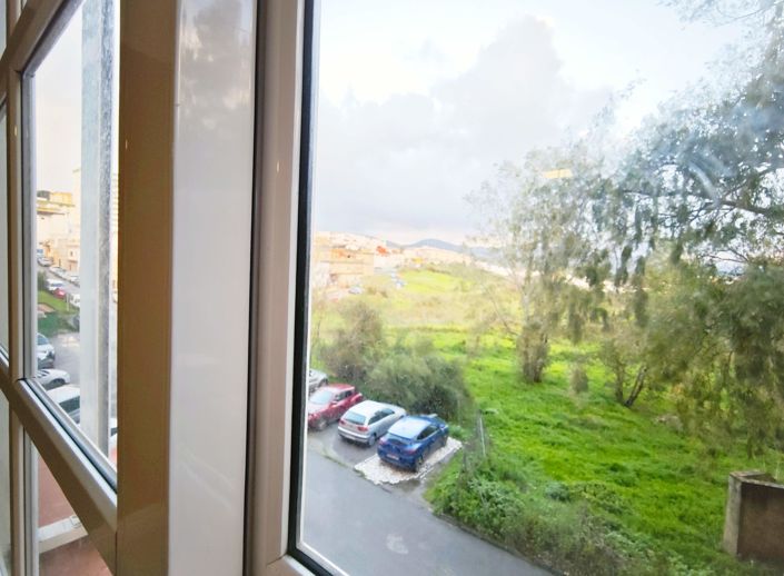 Image No.3-3 Bed Flat for sale