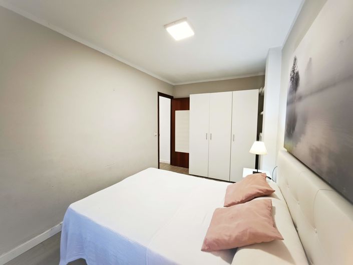 Image No.6-3 Bed Flat for sale