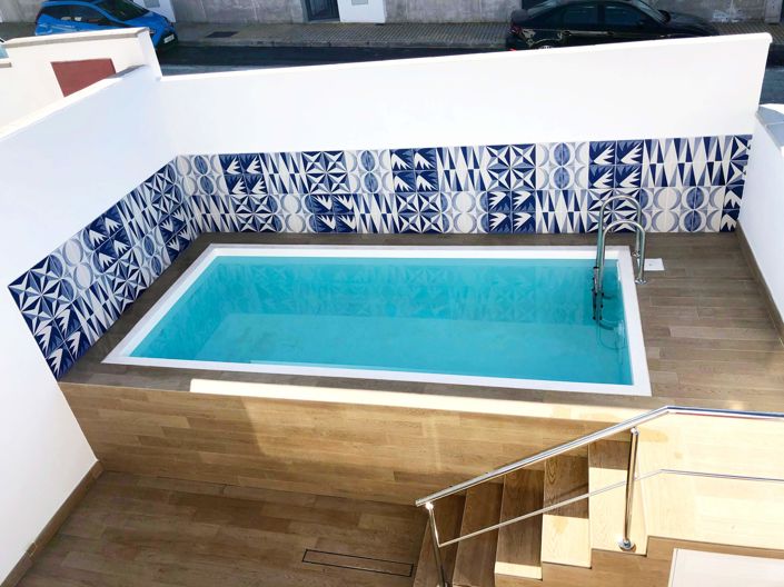 Image No.17-3 Bed Property for sale