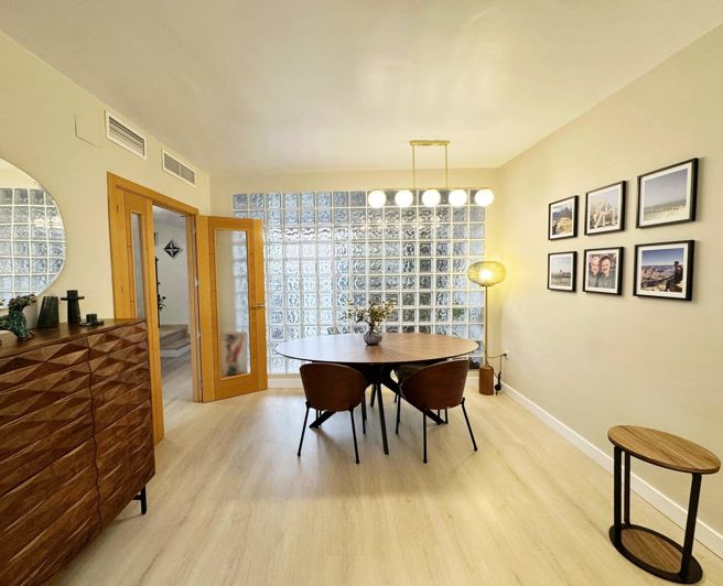 Image No.9-3 Bed Property for sale