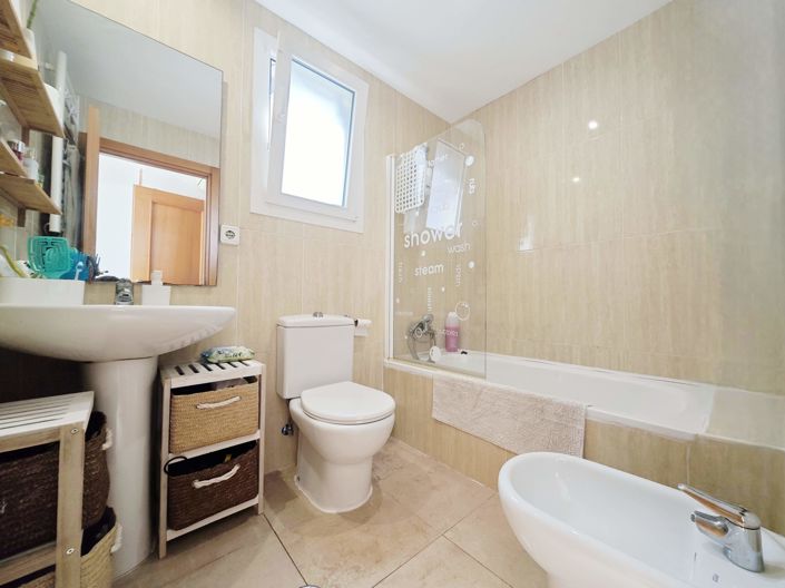 Image No.25-3 Bed Duplex for sale