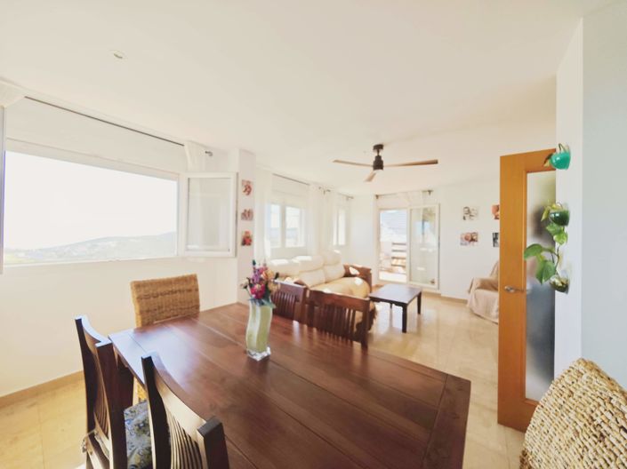 Image No.5-3 Bed Duplex for sale