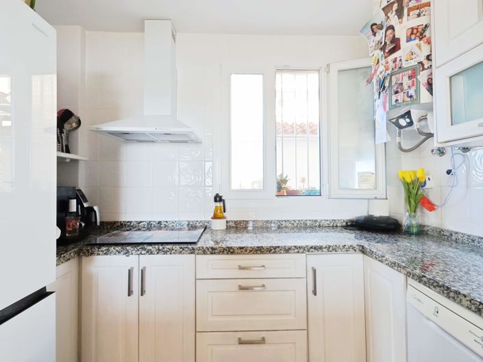 Image No.9-3 Bed Duplex for sale