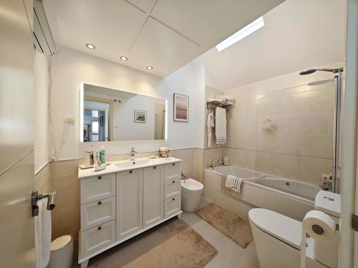 Image No.22-2 Bed Penthouse for sale