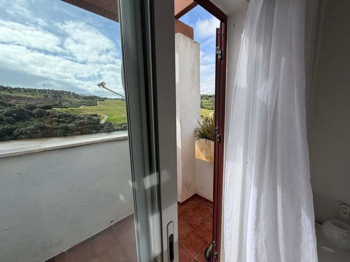 Image No.21-3 Bed Flat for sale