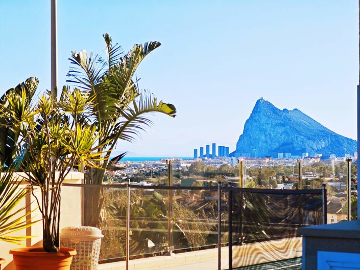 Image No.3-3 Bed Property for sale