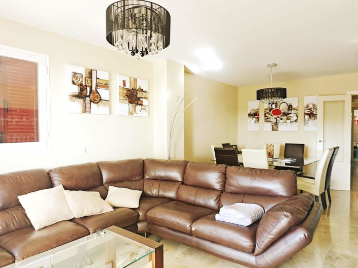 Image No.13-3 Bed Flat for sale