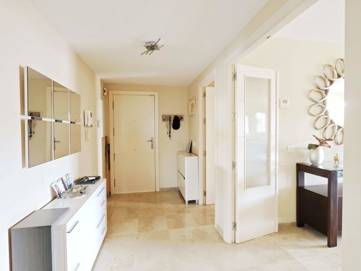 Image No.6-3 Bed Flat for sale