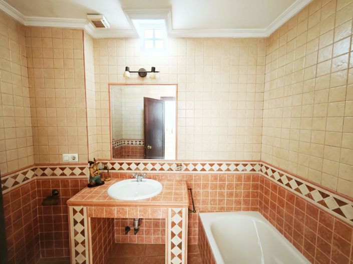 Image No.17-Maison de 6 chambres à vendre à Algeciras