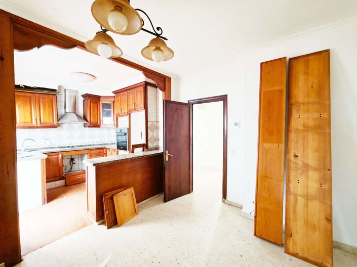 Image No.8-Maison de 6 chambres à vendre à Algeciras