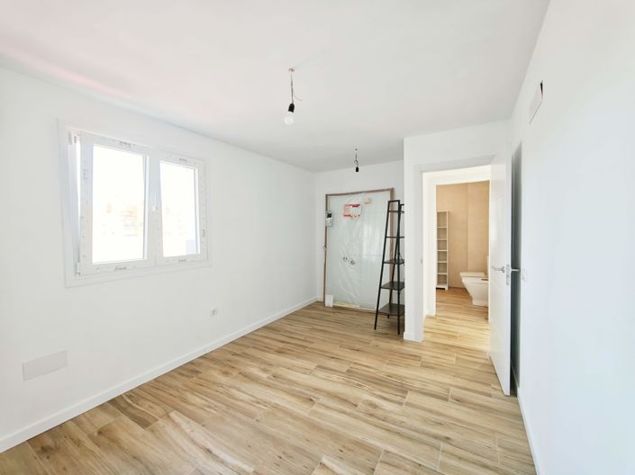 Image No.13-Penthouse de 2 chambres à vendre à Algeciras